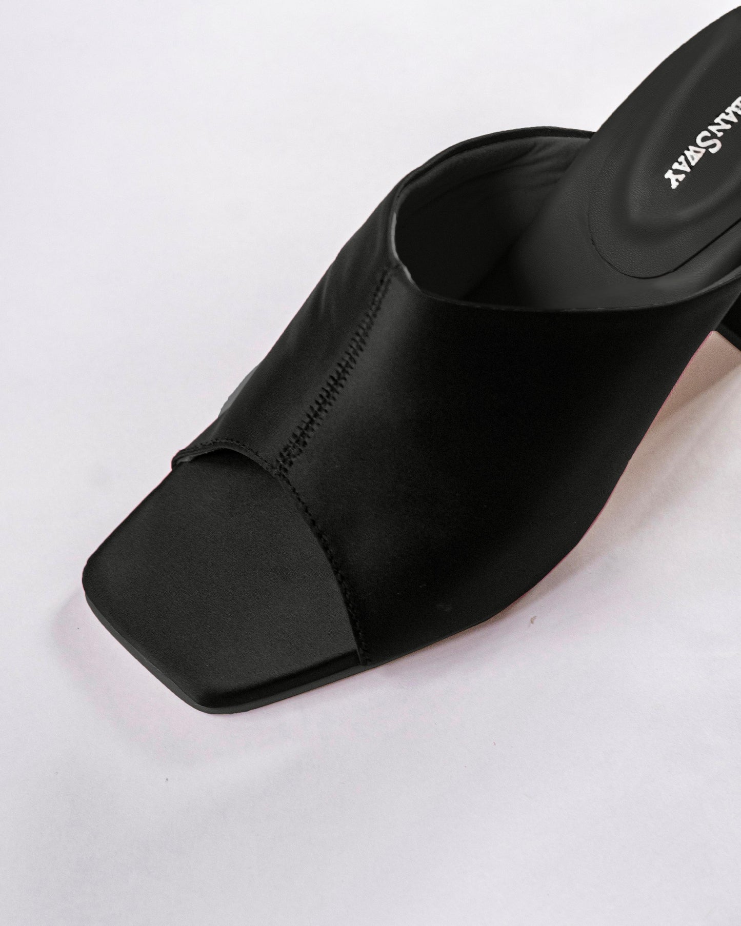 Onyx Heels