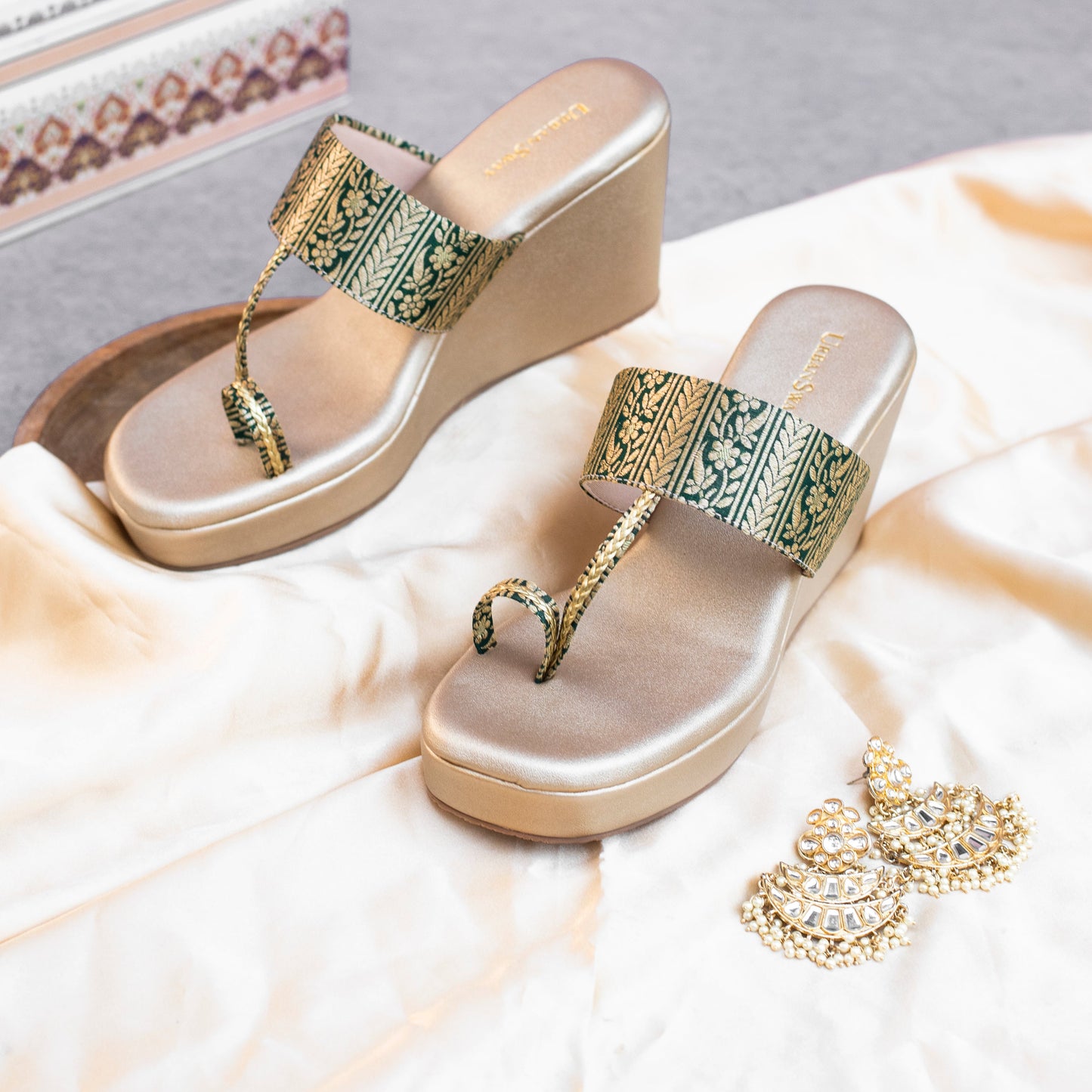 Arvi Wedges